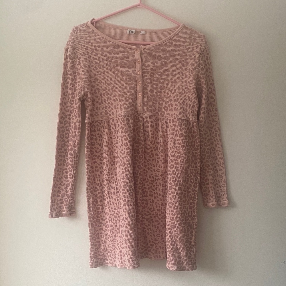 GAP Pink Textured Knit Top